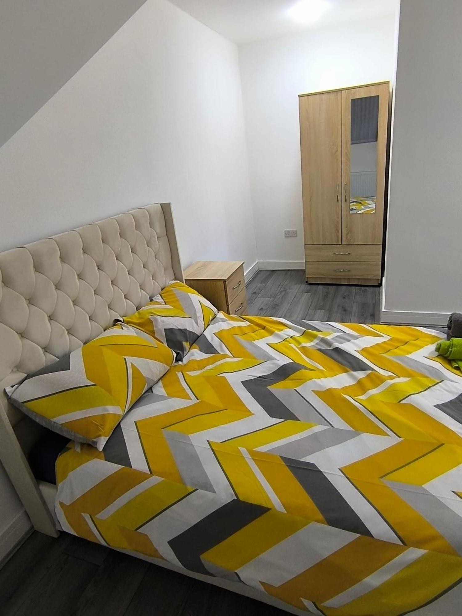 Spacious Full Home - Perfect For Families & Groups Oldbury  Luaran gambar
